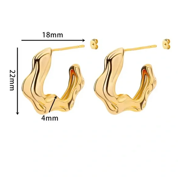 Zara 18k Gold Color Plated Wave Design Gold Hoop Earrings - Picture 5 of 9
